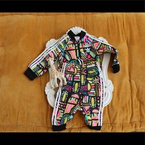 Adidas tribal jogger set